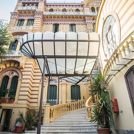 Casa Vacanze Amedeo Napoli Eksteriør bilde